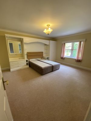 Bedroom- click for photo gallery